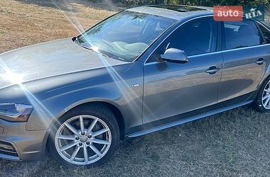 Седан Audi A4 2014 в Киеве