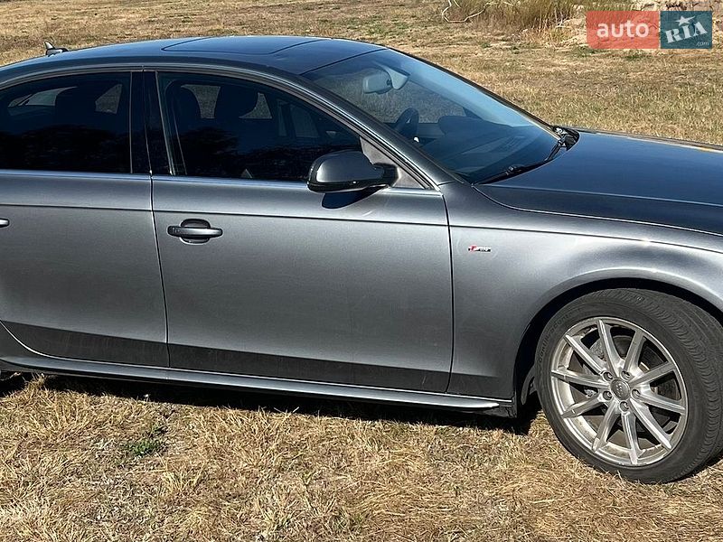 Седан Audi A4 2014 в Киеве
