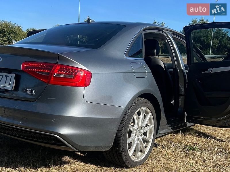 Седан Audi A4 2014 в Киеве