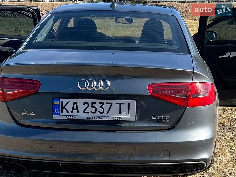 Седан Audi A4 2014 в Киеве