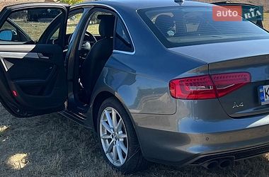 Седан Audi A4 2014 в Киеве