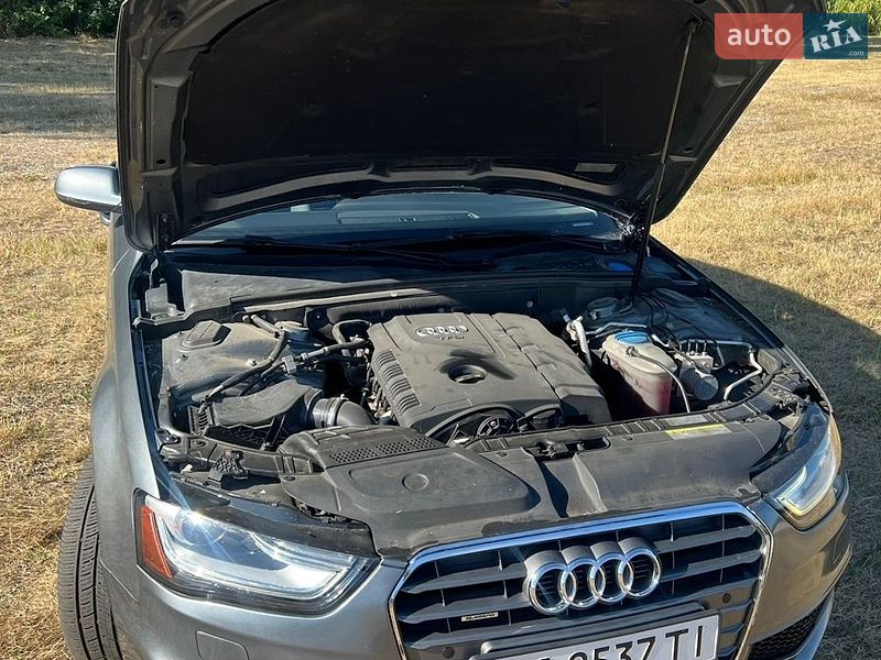 Седан Audi A4 2014 в Киеве