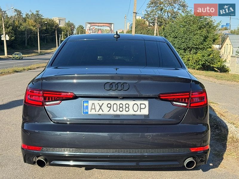 Седан Audi A4 2017 в Харкові