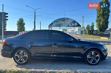 Седан Audi A4 2017 в Харкові