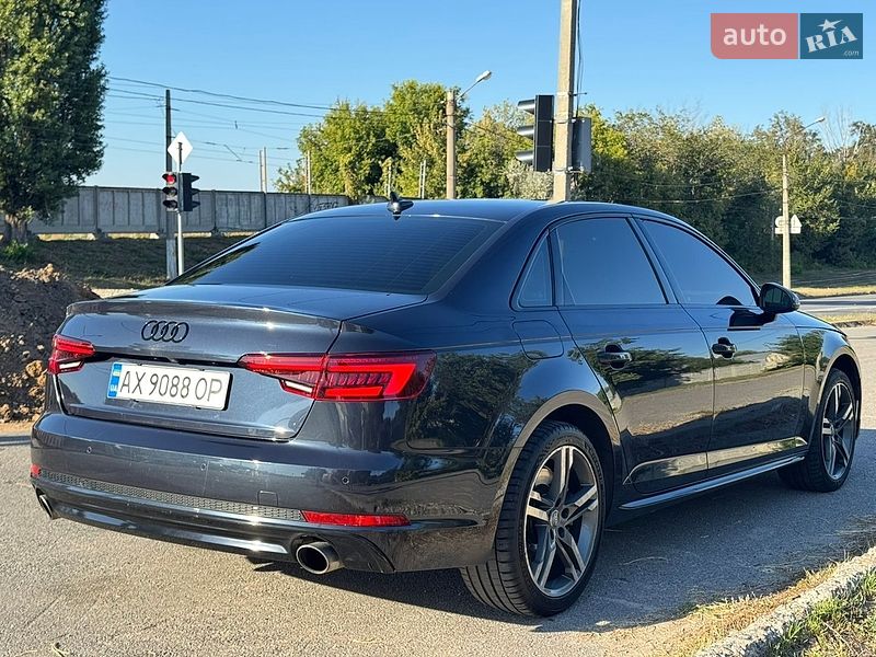 Седан Audi A4 2017 в Харкові