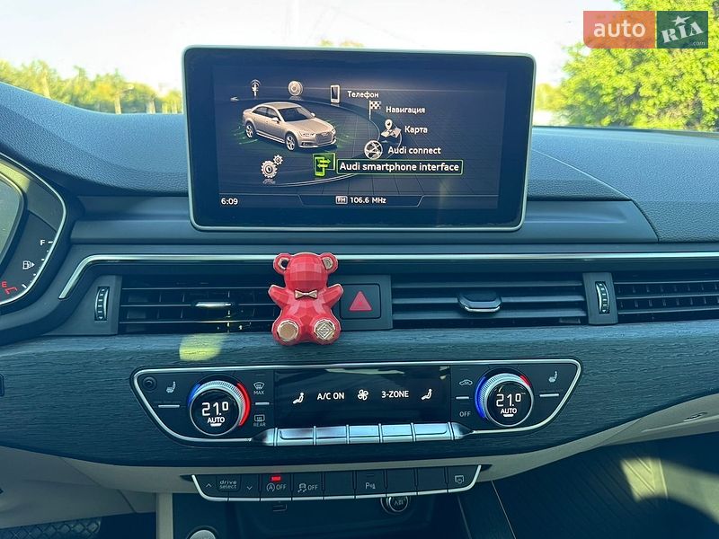 Седан Audi A4 2017 в Харкові