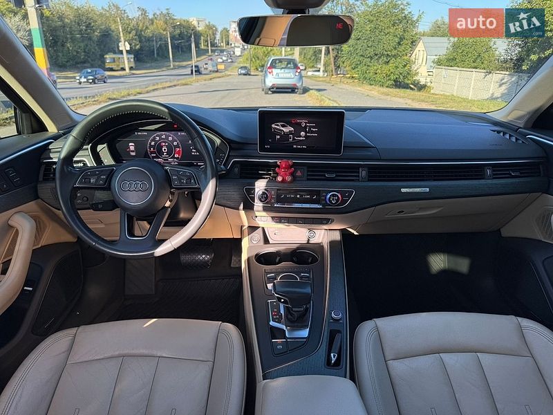 Седан Audi A4 2017 в Харкові