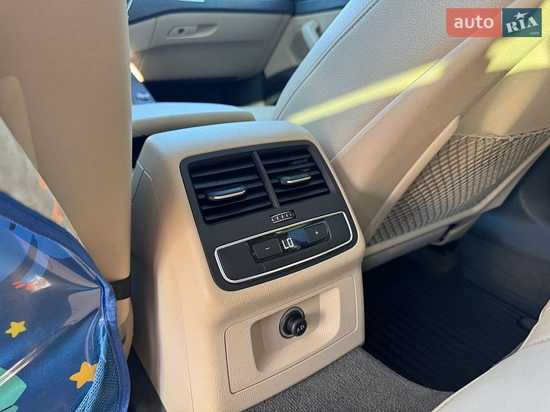 Седан Audi A4 2017 в Харкові