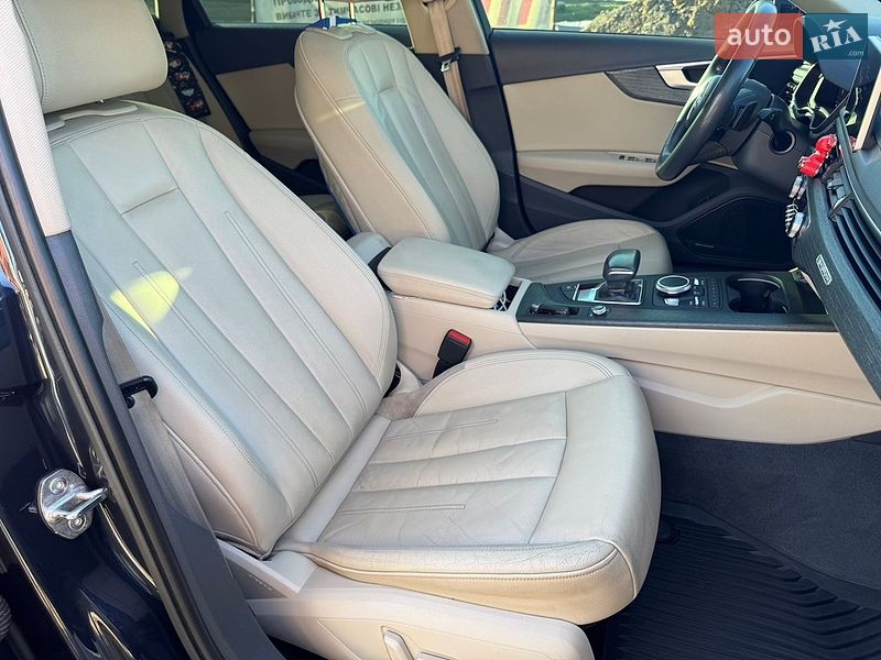 Седан Audi A4 2017 в Харкові