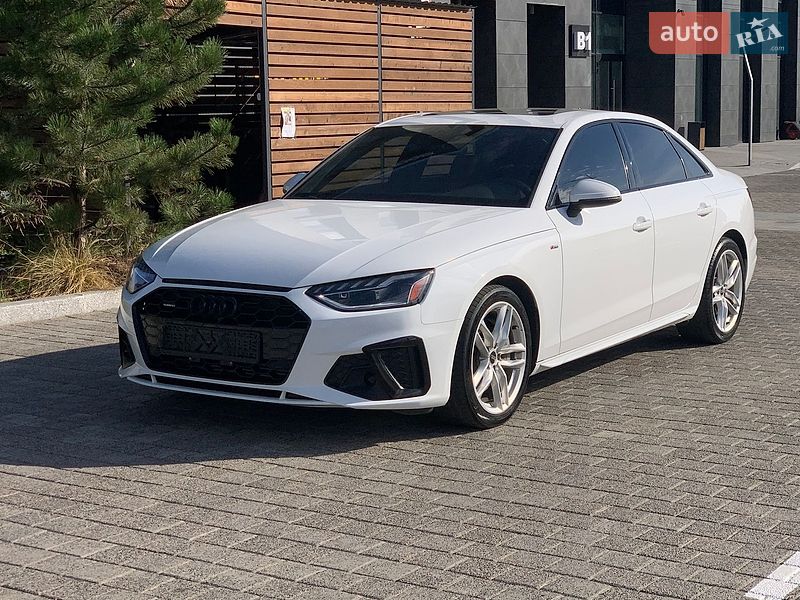 Седан Audi A4 2023 в Киеве
