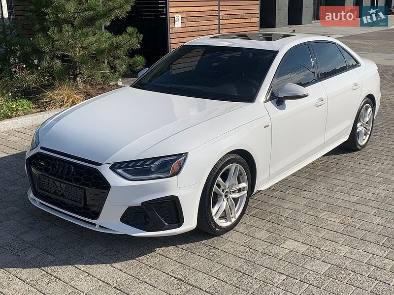 Седан Audi A4 2023 в Киеве