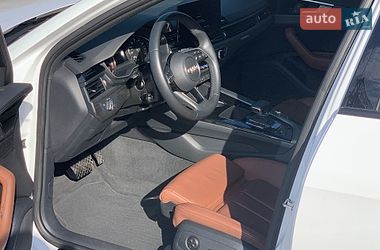 Седан Audi A4 2023 в Киеве