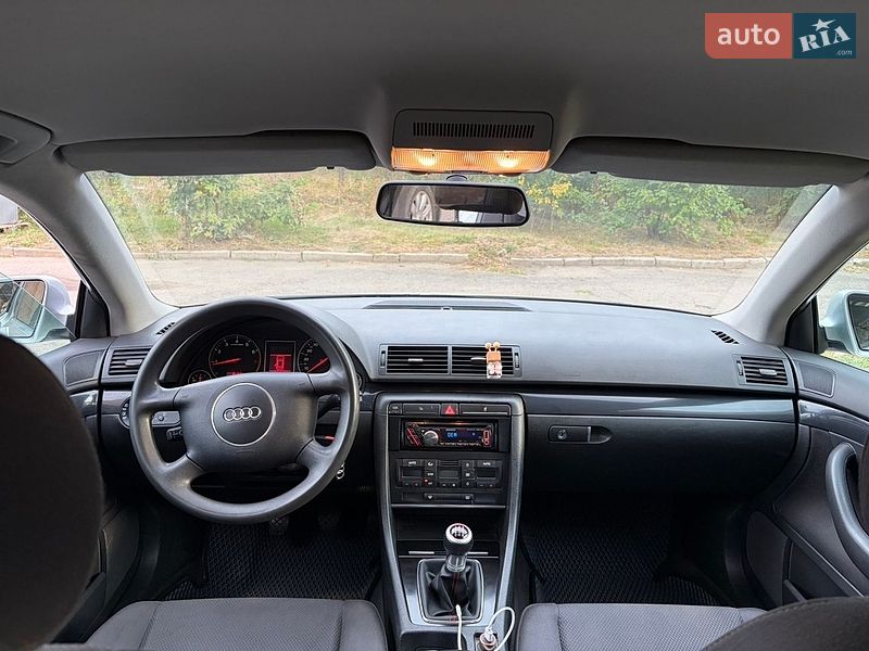 Седан Audi A4 2002 в Полтаве