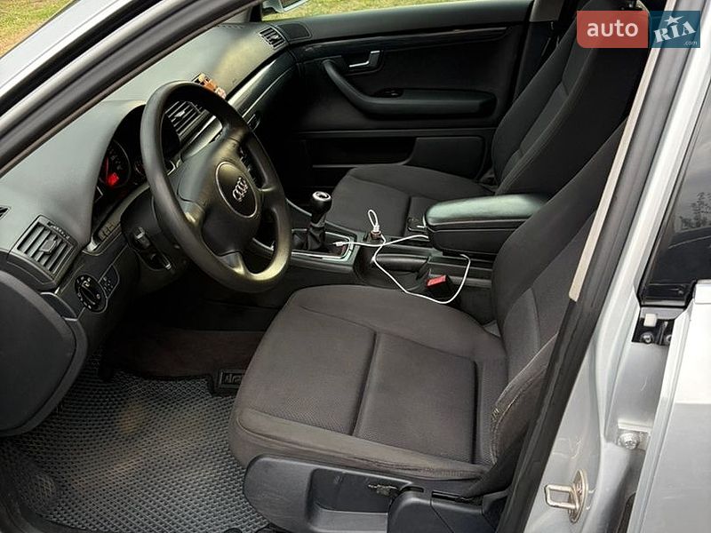 Седан Audi A4 2002 в Полтаве
