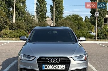 Audi A4  2015