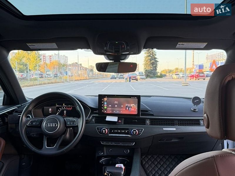 Седан Audi A4 2020 в Виннице