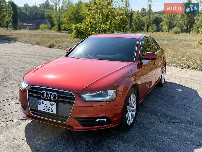 Седан Audi A4 2013 в Каменском Седан Audi A4 2013 в Каменском