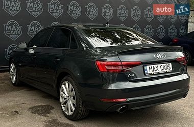 Седан Audi A4 2016 в Киеве