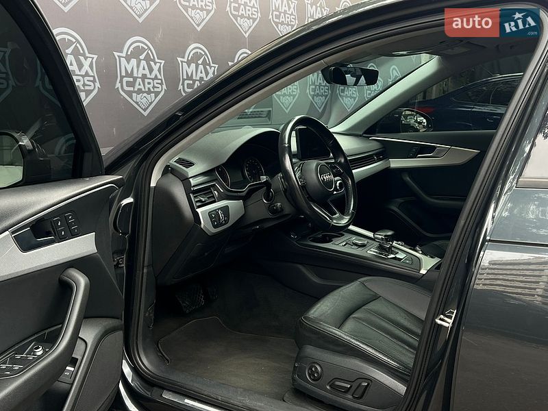 Седан Audi A4 2016 в Киеве
