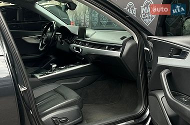 Седан Audi A4 2016 в Киеве