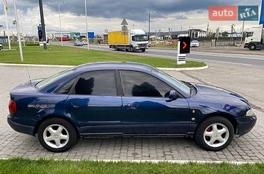 Седан Audi A4 1996 в Львове