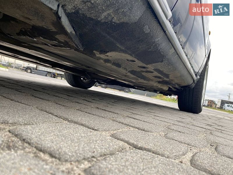 Седан Audi A4 1996 в Львове