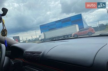 Седан Audi A4 1996 в Львове