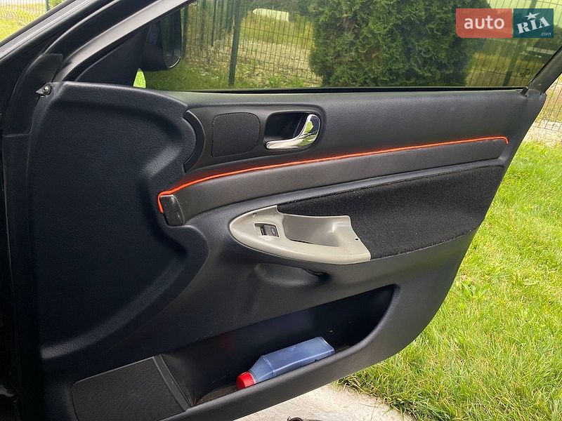 Седан Audi A4 1996 в Львове