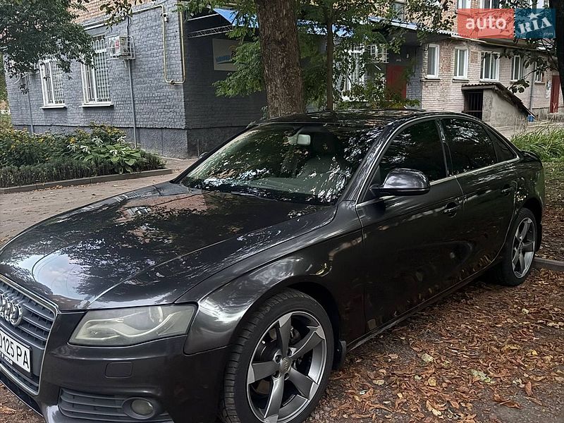 Седан Audi A4 2009 в Конотопі