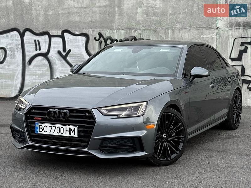 Седан Audi A4 2018 в Львове Седан Audi A4 2018 в Львове