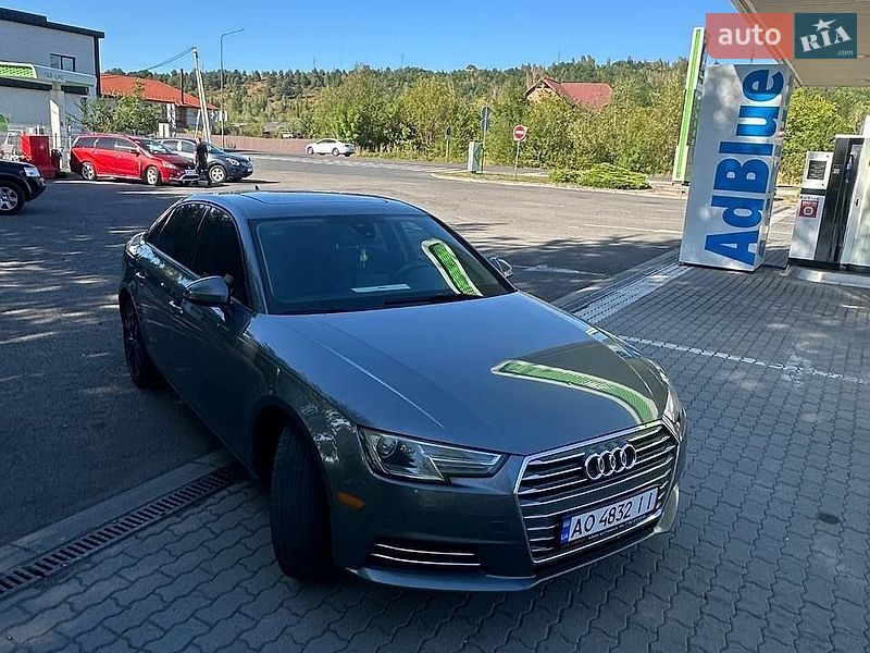 Седан Audi A4 2016 в Солотвине