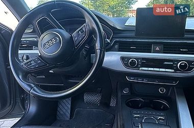 Седан Audi A4 2016 в Солотвине