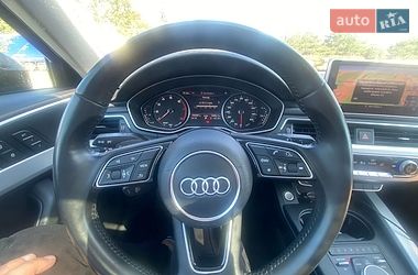 Седан Audi A4 2016 в Львові