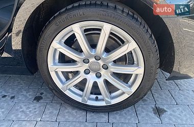 Седан Audi A4 2016 в Львові
