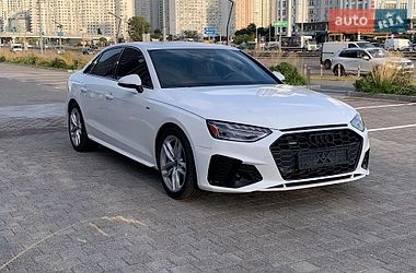 Audi A4  2023