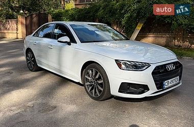 Audi A4  2023