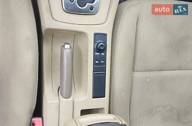 Седан Audi A4 2004 в Киеве