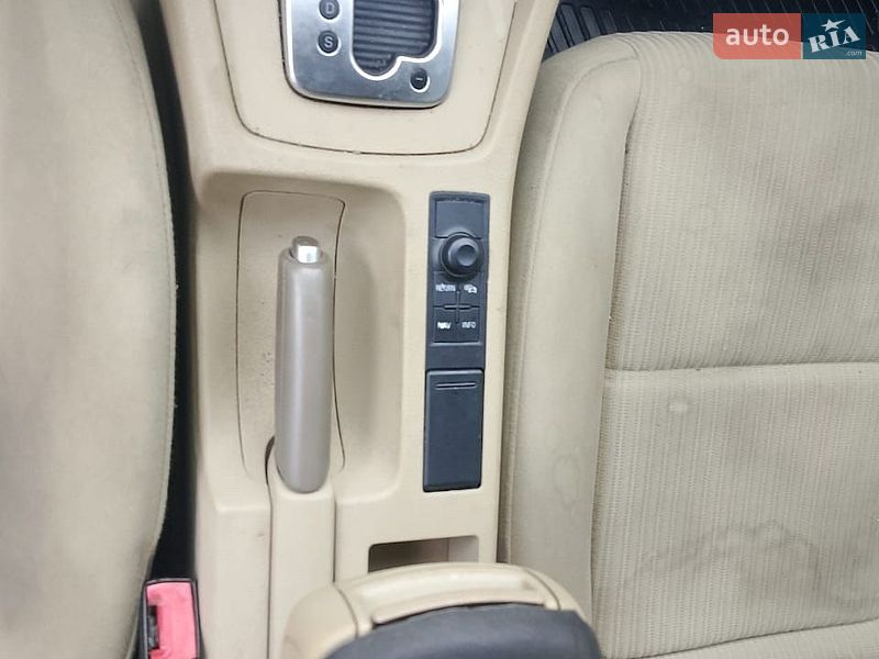 Седан Audi A4 2004 в Киеве