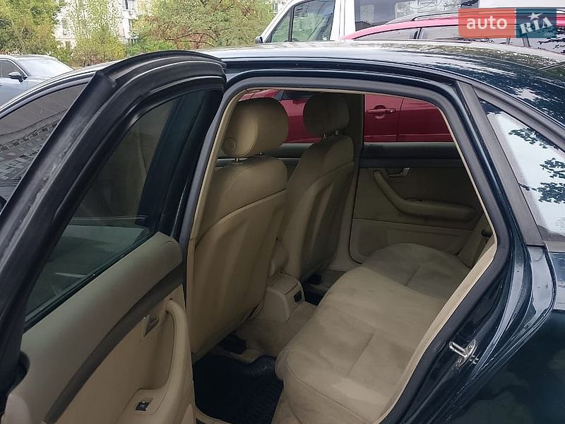 Седан Audi A4 2004 в Киеве