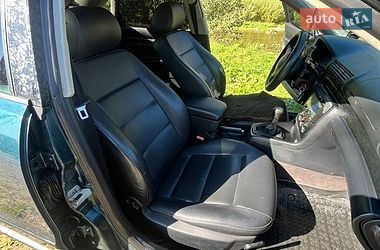 Седан Audi A4 1995 в Яремче