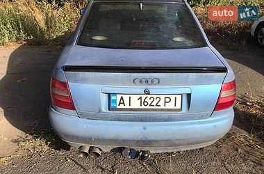 Седан Audi A4 1997 в Гайсине
