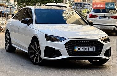 Седан Audi A4 2021 в Одессе