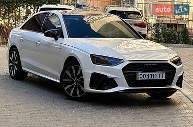 Седан Audi A4 2021 в Одессе