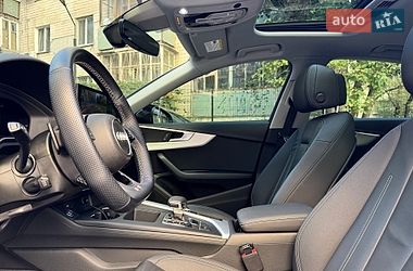 Седан Audi A4 2021 в Одессе