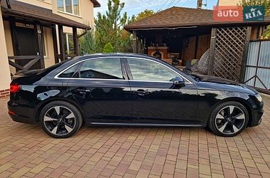 Седан Audi A4 2017 в Виннице