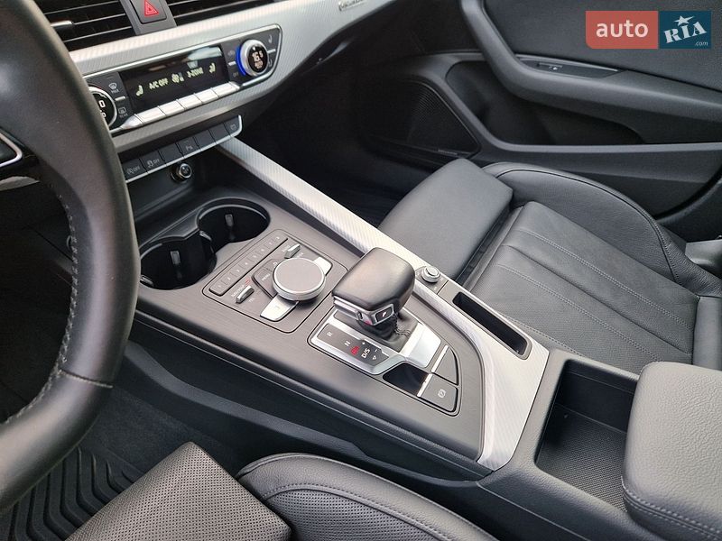 Седан Audi A4 2017 в Виннице