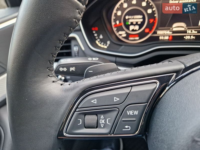 Седан Audi A4 2017 в Виннице