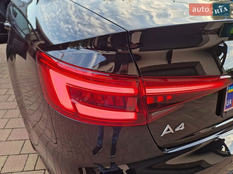Седан Audi A4 2017 в Виннице