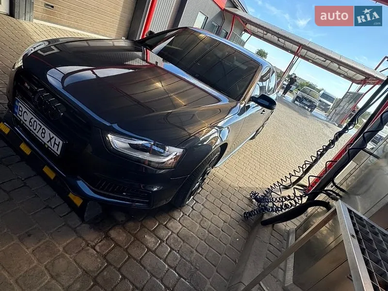Audi A4 2015