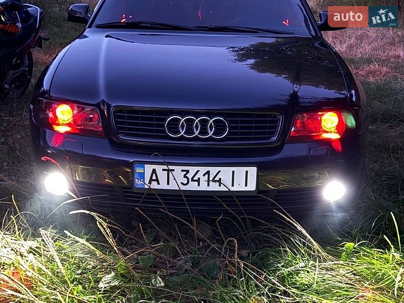 Універсал Audi A4 1999 в Стрию